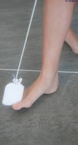 Long Handled Toe Washer